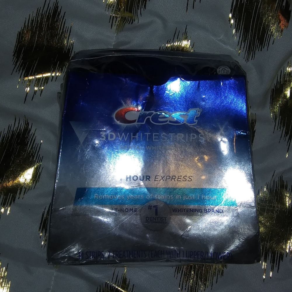 Crest whitestrips 1 hour express
